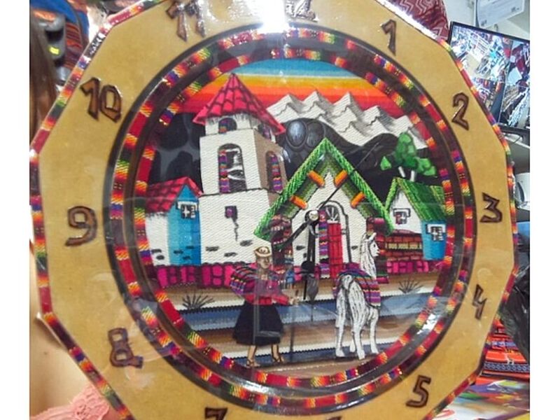 Reloj Pintado Mano Redondo Bolivia