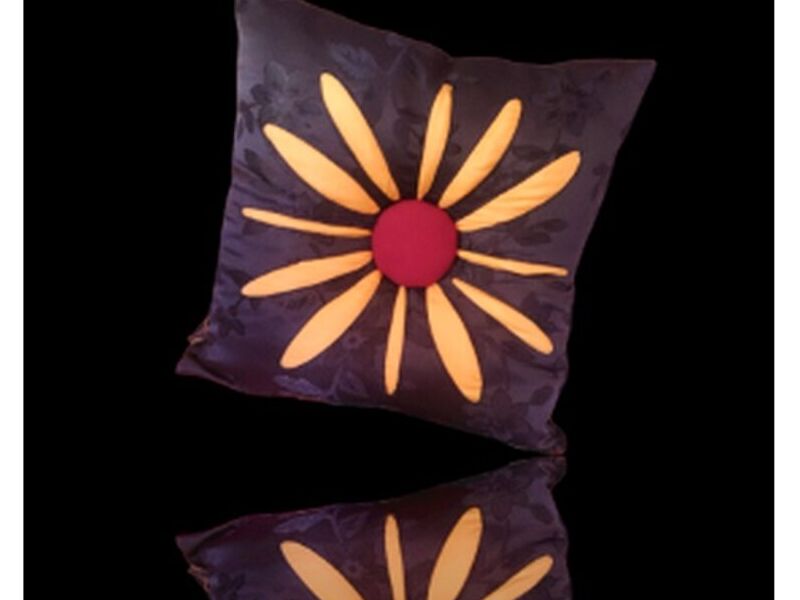 Cojín decorativo Flor amarilla  Bolivia 