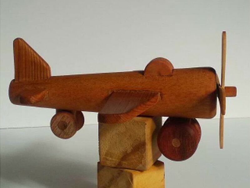 Avión Madera Bolivia