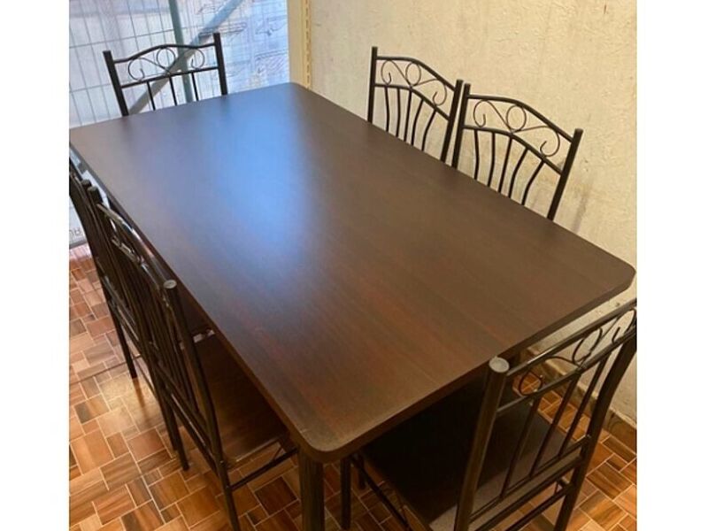 Mesa comedor Montero