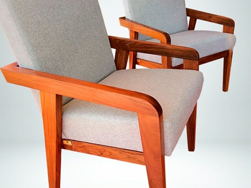 Silla Santa Cruz