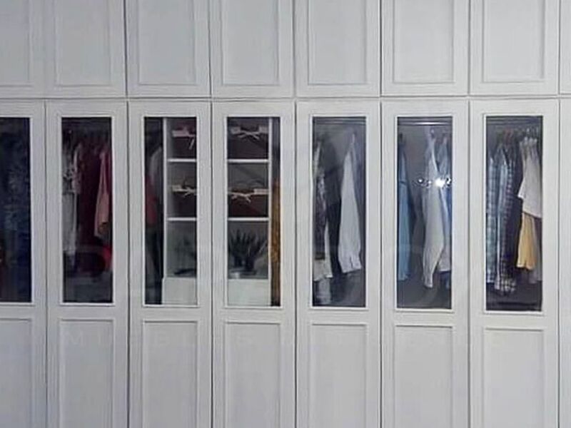 Closet Santa Cruz