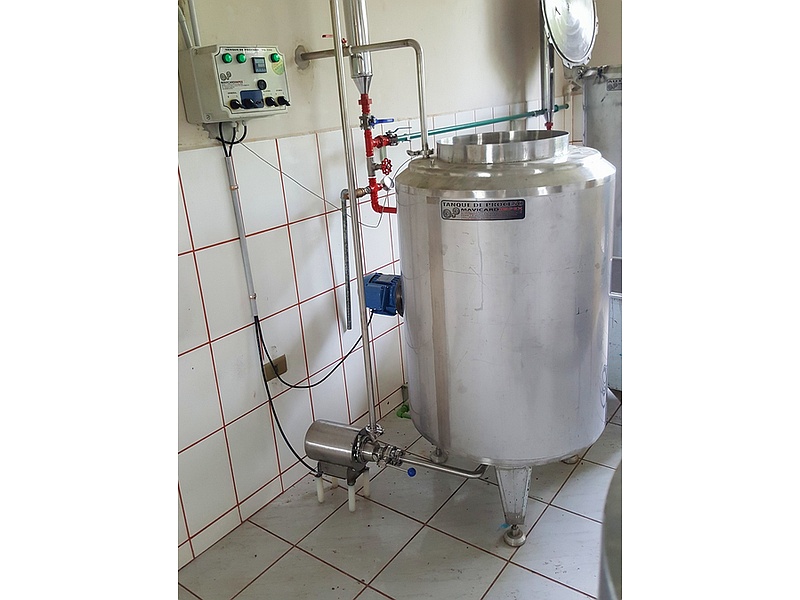 Tanque proceso industrial Cochabamba