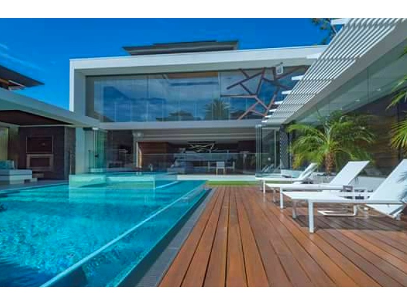 Construcción piscina La Paz