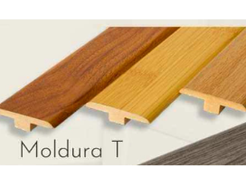 Moldura T