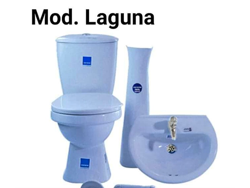 Sanitario laguna azul