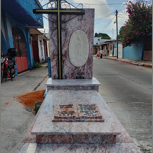 Marmoleria "La Roca"