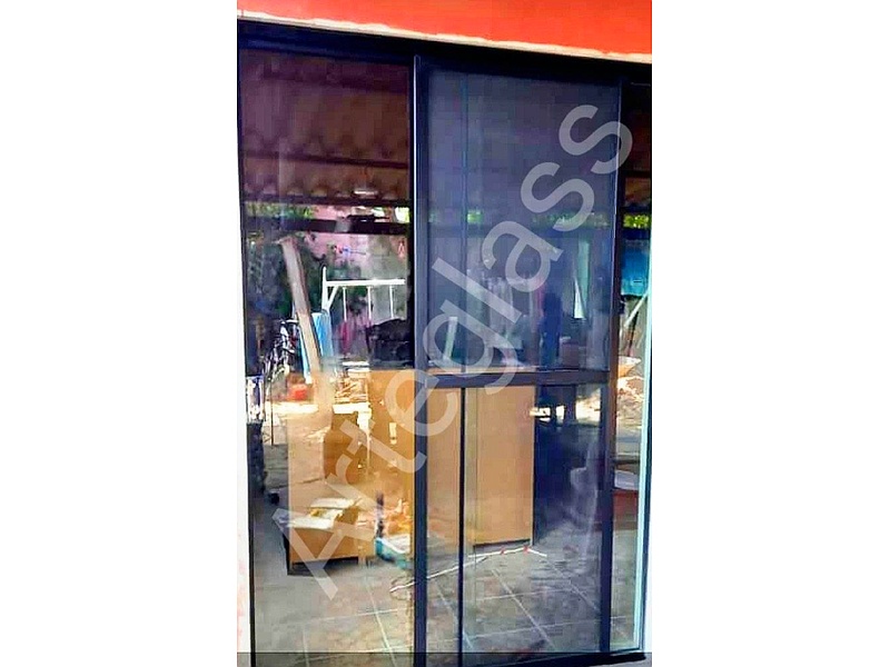 Puerta aluminio Bolivia