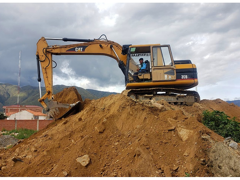 Maquinaria Pesada para Proyectos Bolivia