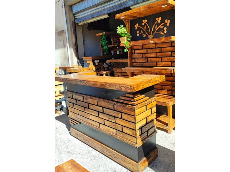 mueble bar madera La Paz Muebles para restaurante "Mueblek"