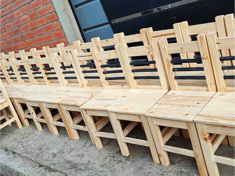 sillas de madera La Paz Muebles para restaurante "Mueblek"