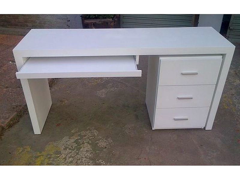 escritorio con bandeja La Paz Muebles Marquez