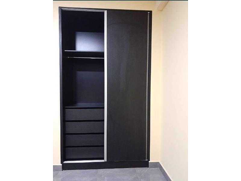Closet con puerta corrediza Cochabamba