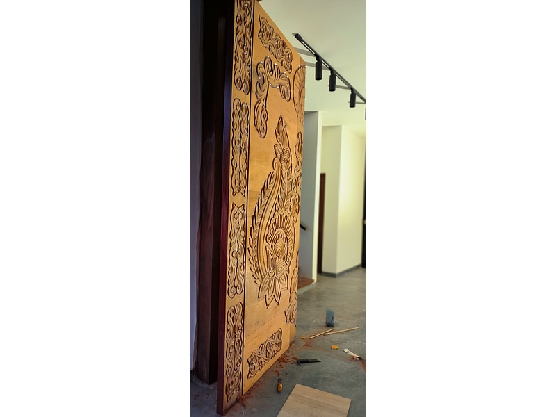 Puerta Tallada Santa Cruz
