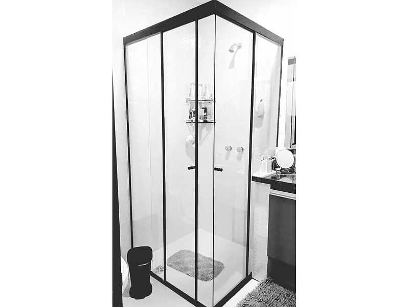 Box de Baño con Accesorios de Aluminio Negro Bolivia