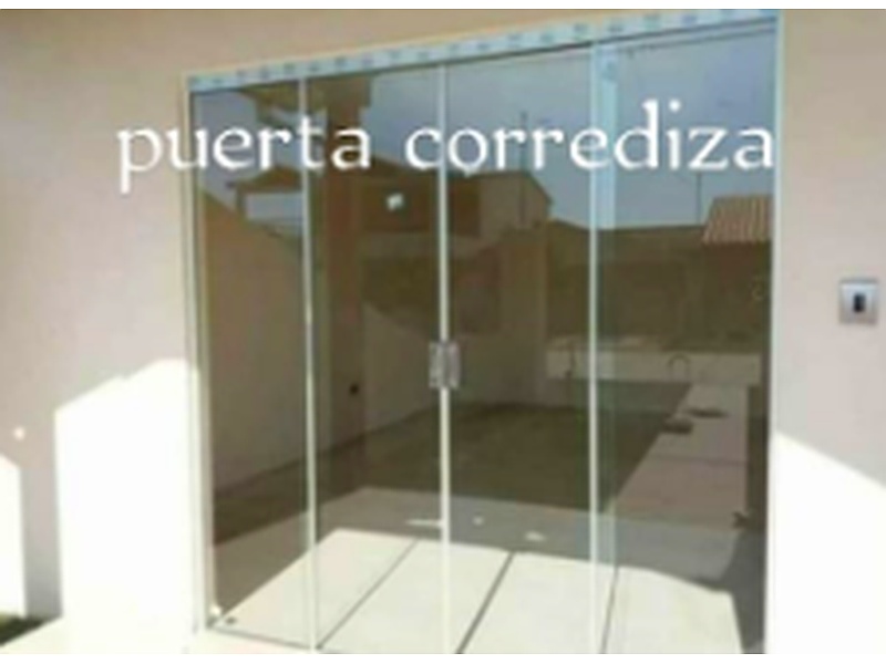 Puerta Corrediza de 4 Hojas Bolivia