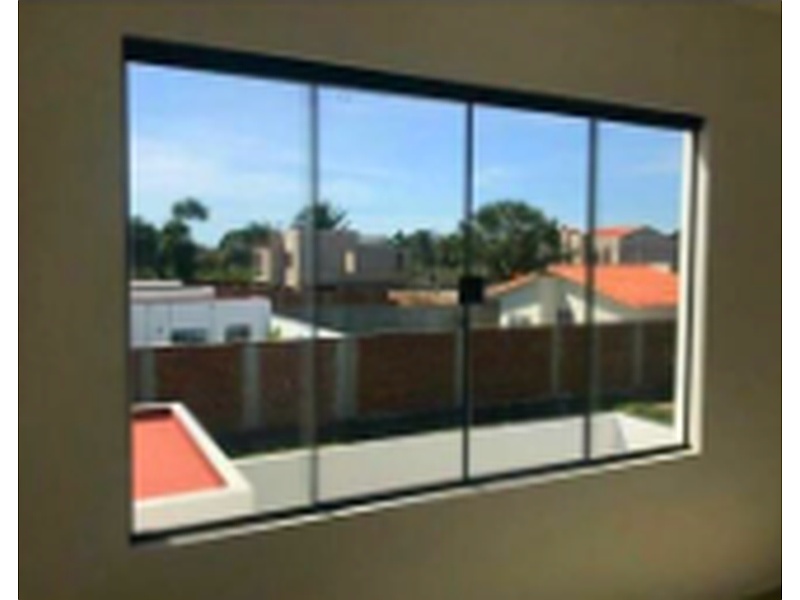 Ventana Corrediza de 4 Hojas Bolivia