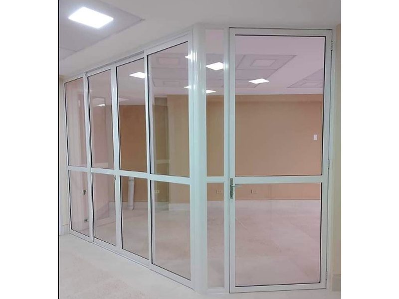 Ventanas aluminio gris La Paz