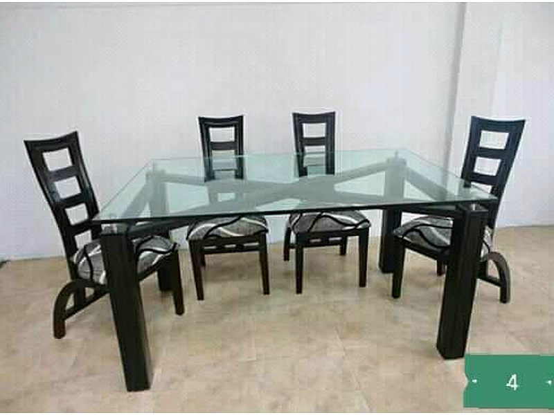 mesa de comedor cristal La Paz Muebles"ZAMBRANA"