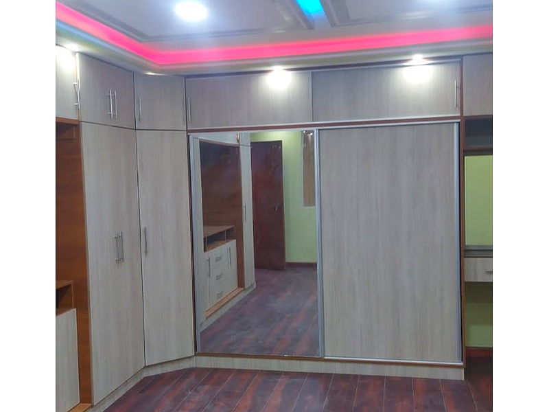 Closet de madera Crema Bolivia
