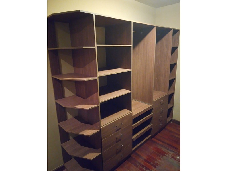 closet con repisa Bolivia Muebles Rodríguez