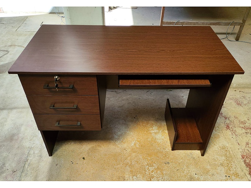 escritorio con cajones Tarija Muebles de melamina Tarija