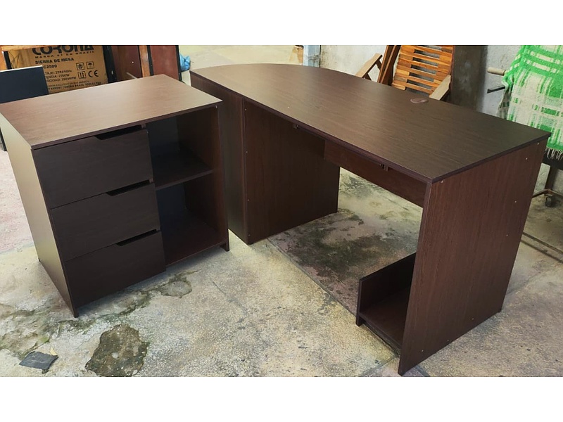 escritorio 2 cuerpos Tarija Muebles de melamina Tarija