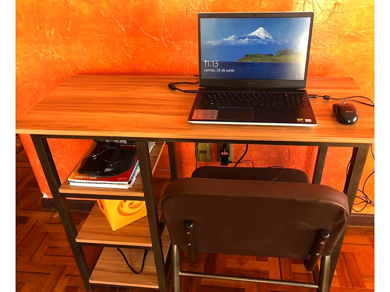 Escritorio de madera Cafe Bolivia