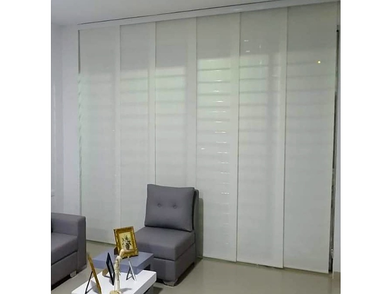 panel japonés llano Sucre Juan cortinas