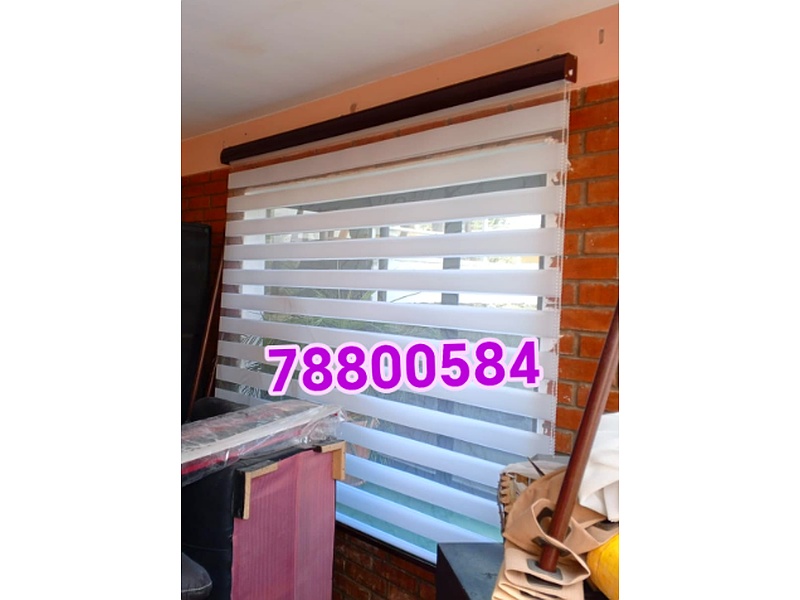 cortina roller blanca La Paz Cortinas Bellas