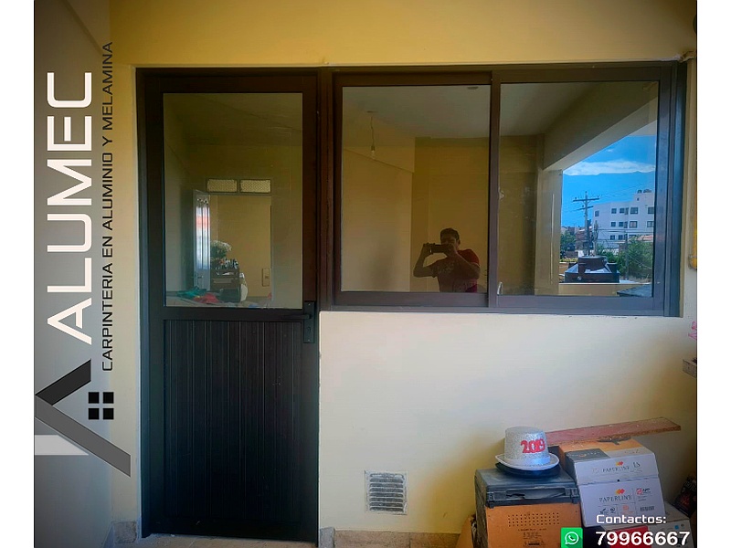  Puerta Linea 35 Cochabamba Alumec - Carpintería en Aluminio y Melamina