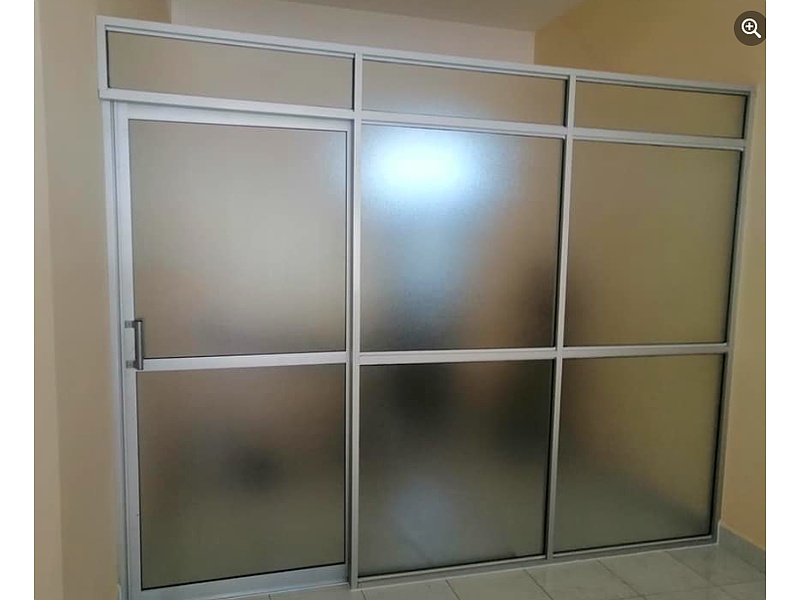 puerta aluminio corrediza Cochabamba Carpinteria De Aluminio Antartik