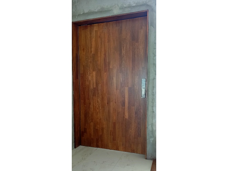 puerta de madera amplia Santa Cruz Carpintería Robles