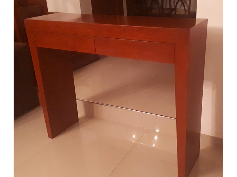 consola de madera Santa Cruz Carpinteria y Muebleria Maldonado