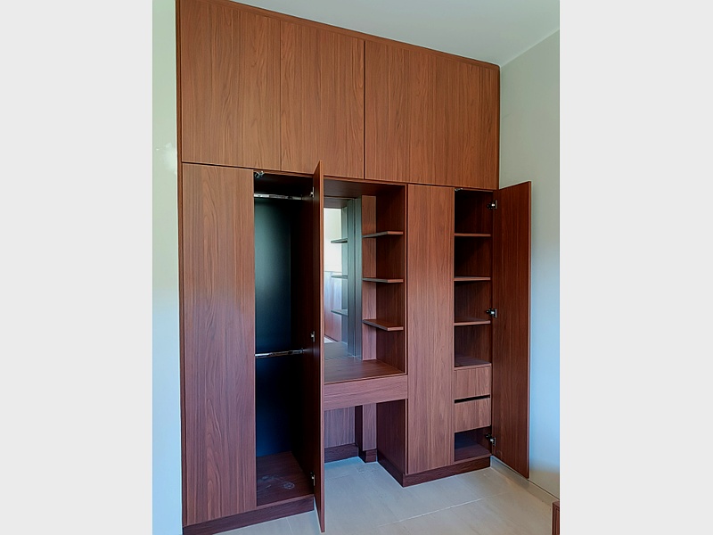 mueble closet cafe claro bolivia