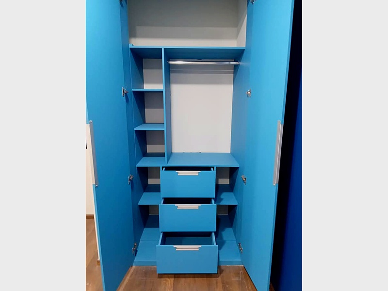 mueble armario azul dormitorio niño bolivia