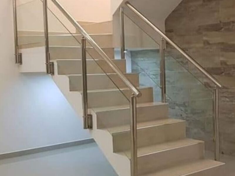 Barandal de escaleras Cabero en Sucre